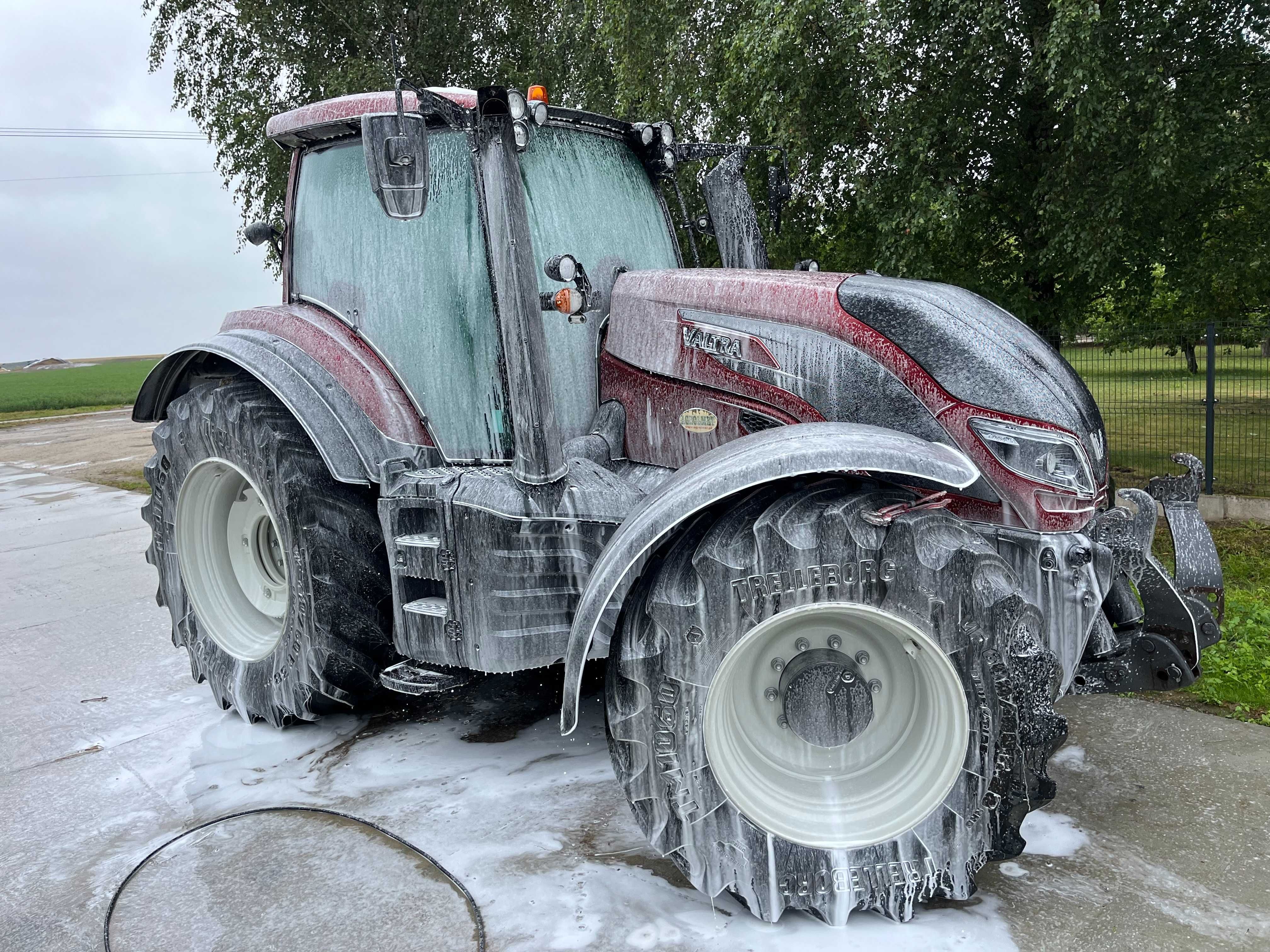 Valtra T174 Versu 3400mth pierwszy właściciel