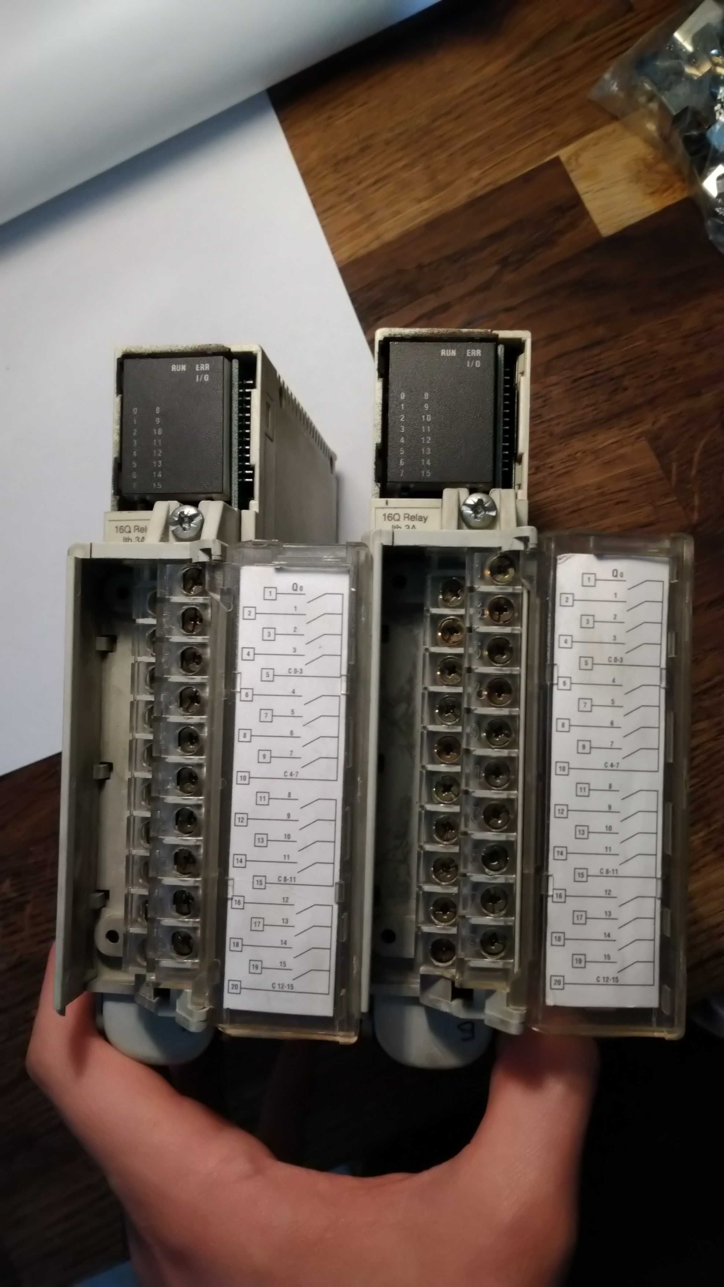 Telemecanique TSX DSY 16 R5 PLC Modicom, Schneider