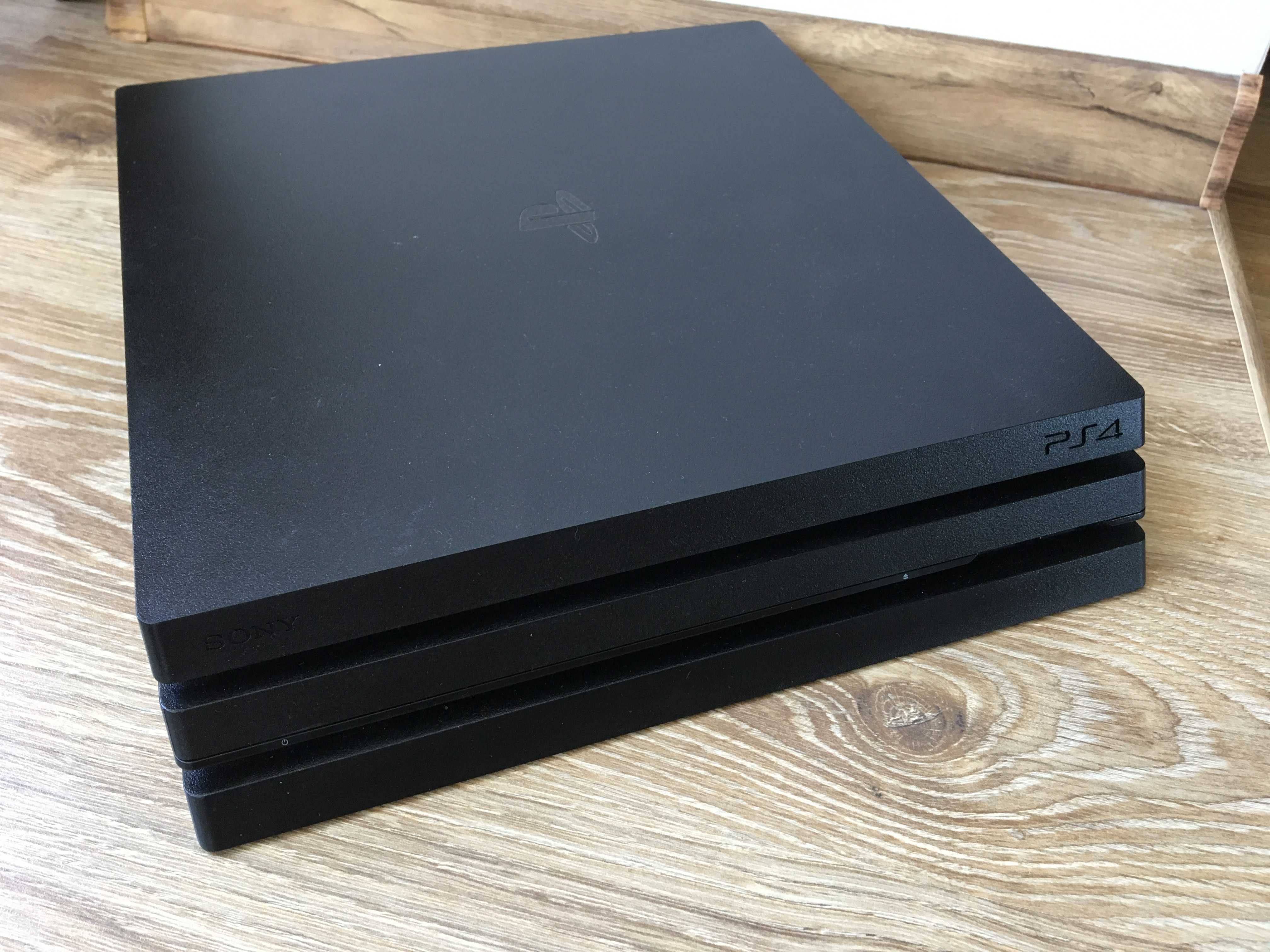 PS4 Pro по запчастинах