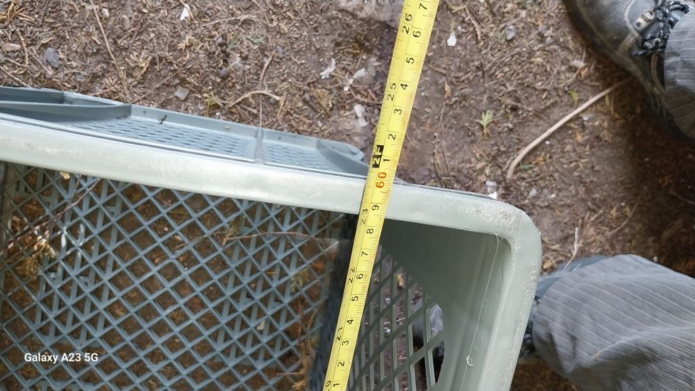 30 Cestos plástico semi novos com marca alimentar