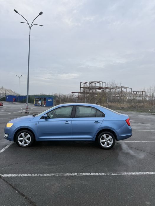 Шкода рапид автомат один хозяин с салона