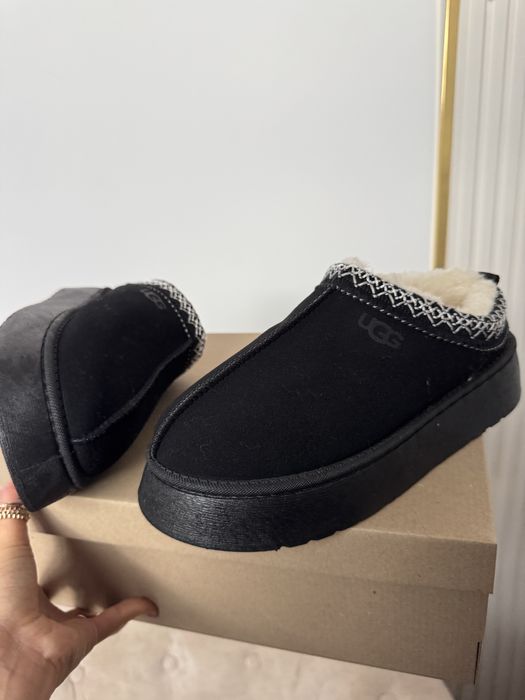 Ugg tazz tasman коричневі чорні всі розміри, лого, фото вживу. Олх