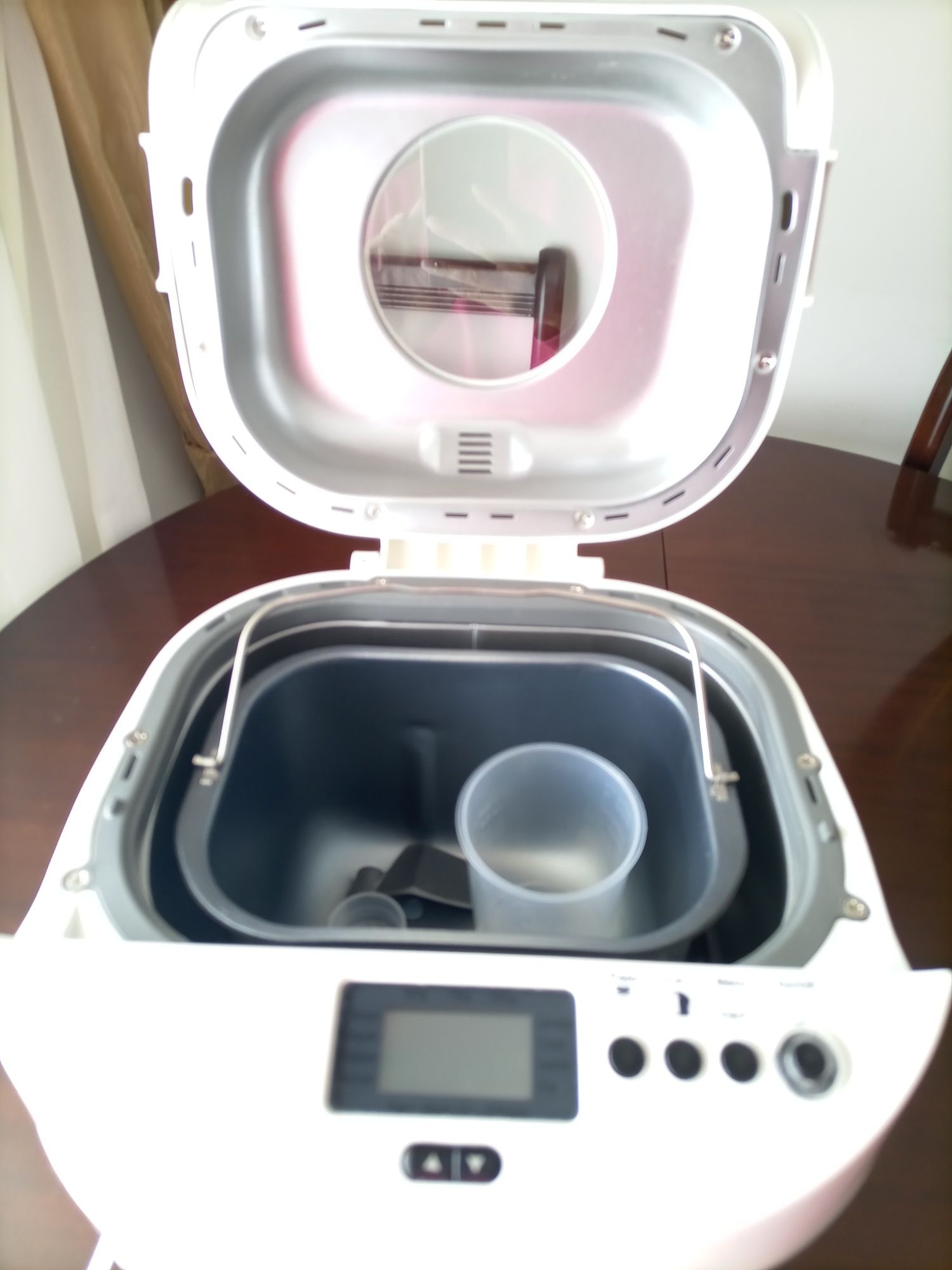 Máquina de fazer pão "Krea" como NOVA