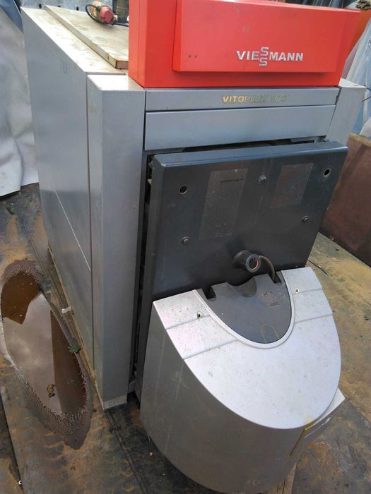 Viessmann 70-105 kW Vitoplex 100 kocioł olejowy
