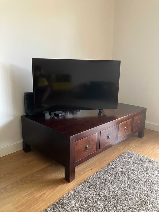 Mesa de café de mogno com 4 gavetas 135 x 76 cm largura 40 cm Cascais