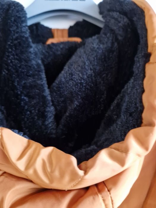 Pomarańczowa kurtka Femestage Eva Minge, r. 38