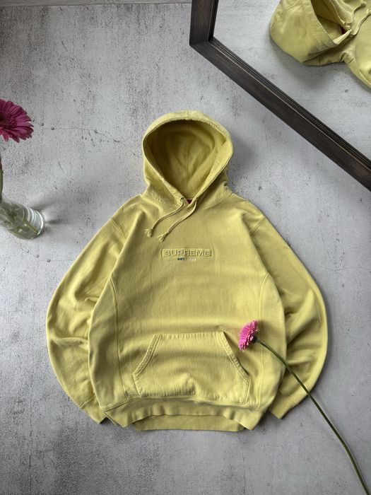 Худі Оригінал Supreme Ebossed Logo Hoodie