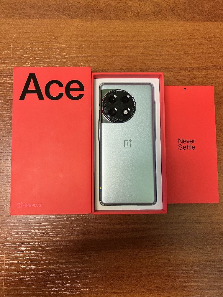 Мобільний телефон новий One Plus Ace2 12+256