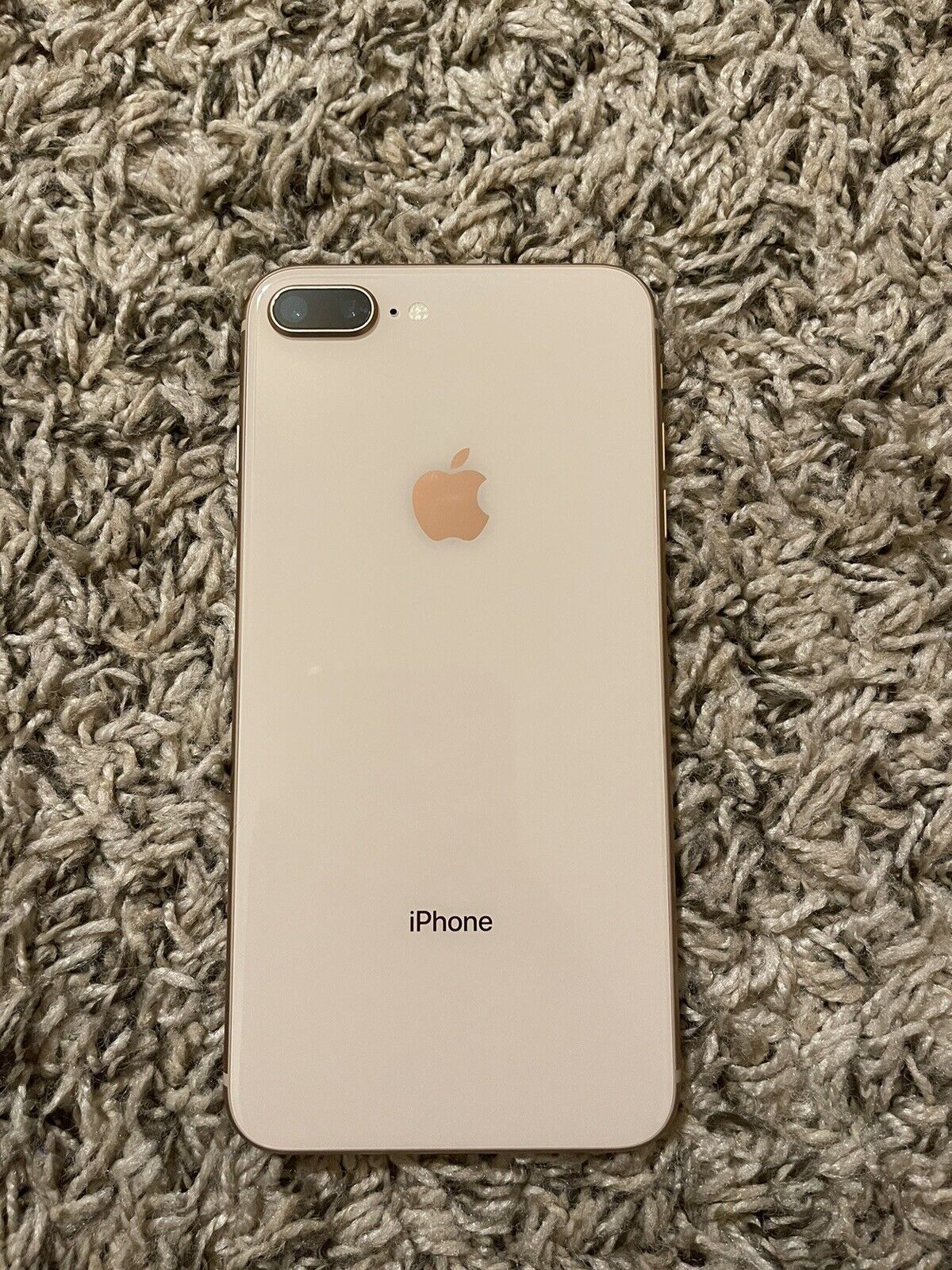 iPhone 8 plus 256 gb wymienię na aparat szjęciowy albo kamerke