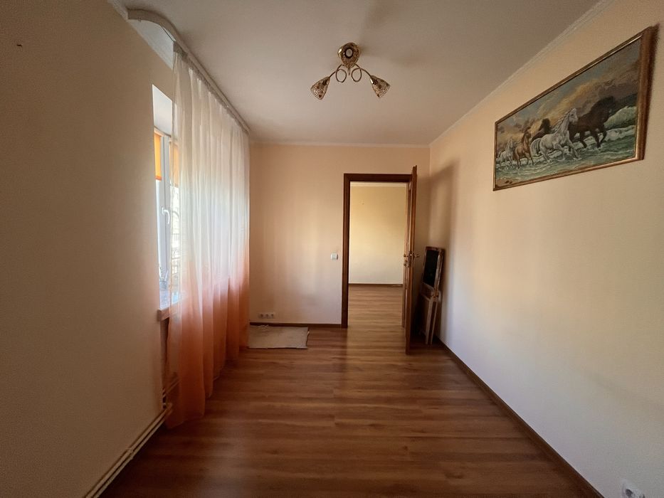 4кімн квартира, вдало перепланована в 3 кімн+ студія