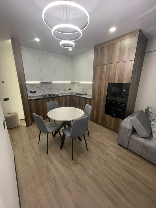 Оренда євродвійки у новобудові.Перше поселення.