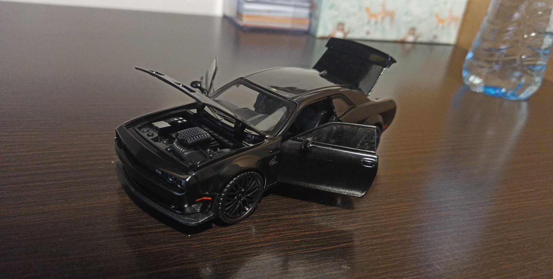 Dodge Challenger 1/32