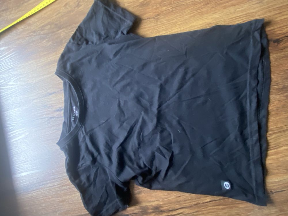 T-shirt reserved
