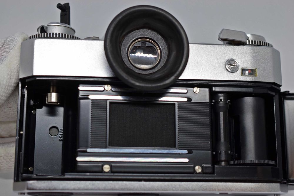 Zeiss-Ikon Icarex 35 +4 lentes Tessar Ultron Skoparex SuperDynarex M42