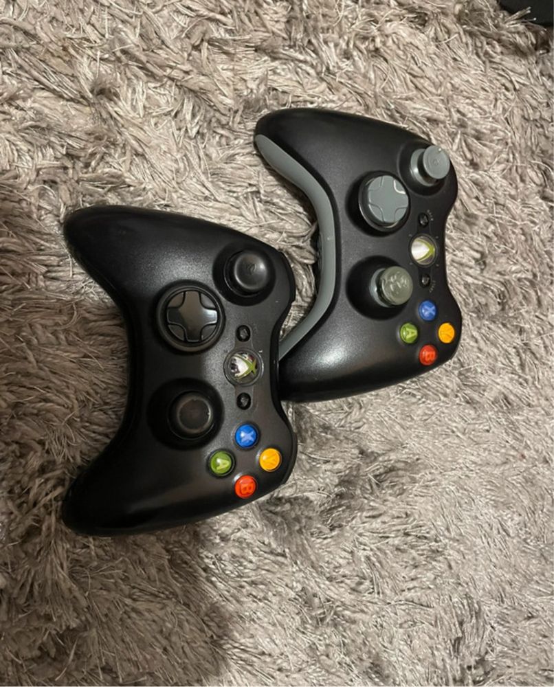 Xbox 360 + kinect + 2x pad + gry