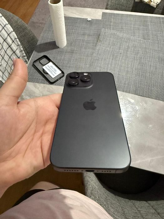 iPhone 15 pro max 256