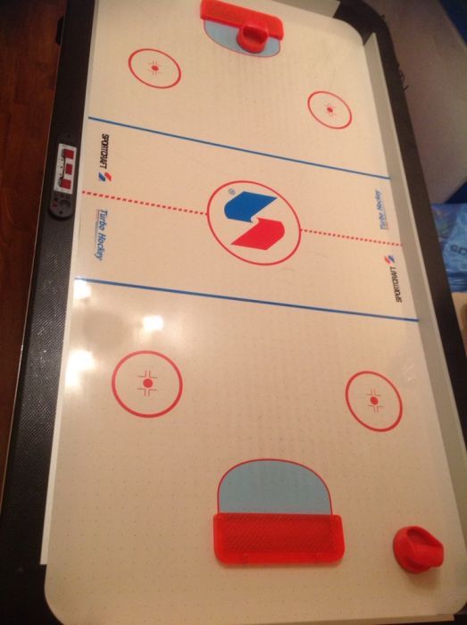 СВОЙ хоккей воздушный новый продам свой