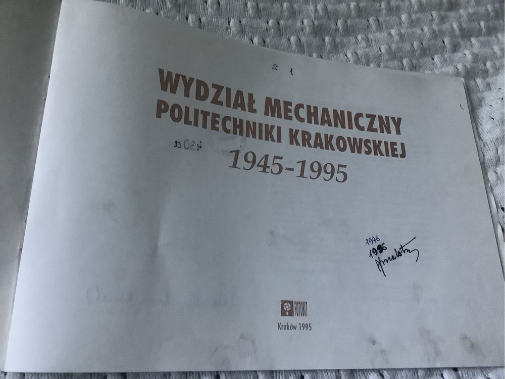 Wydzial mechaniczny politechniki krakowskiej 1945