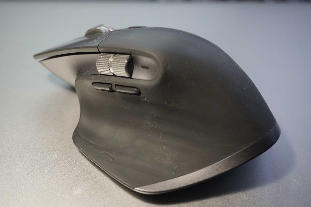Продам мишку Logitech MX Master 3