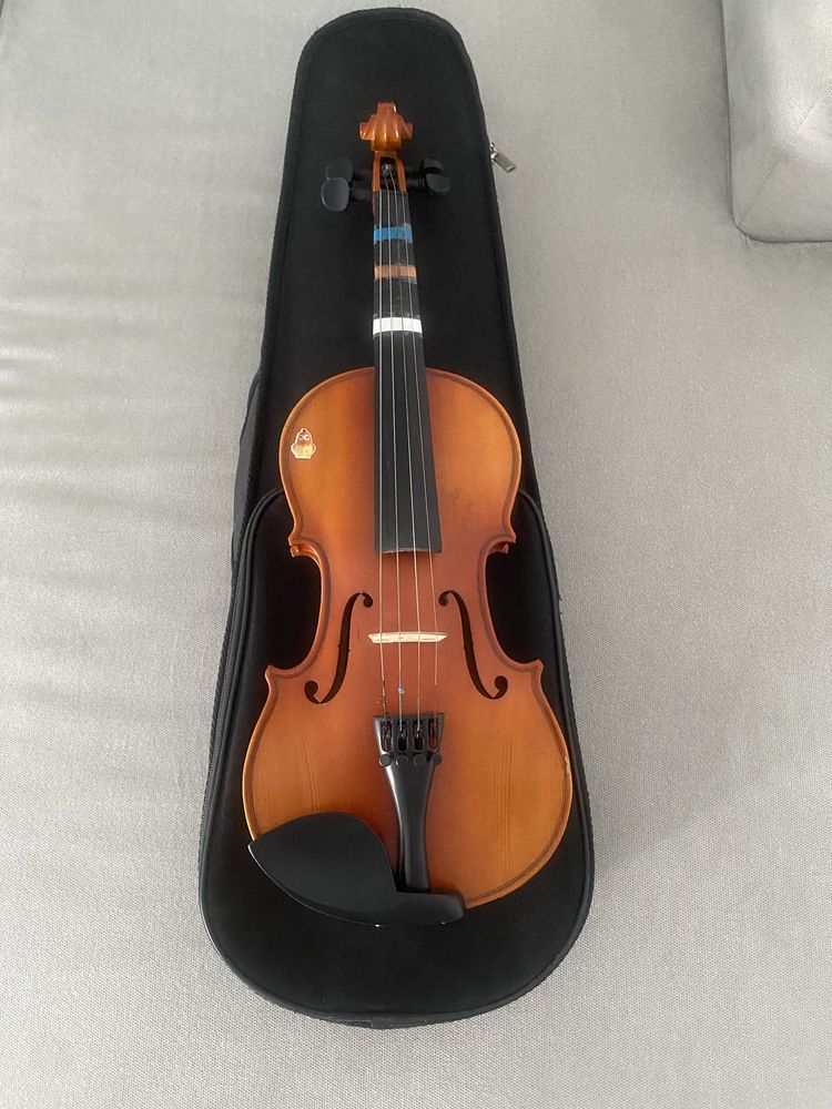 Violino 1/2 - marca Gara, estado muito bom