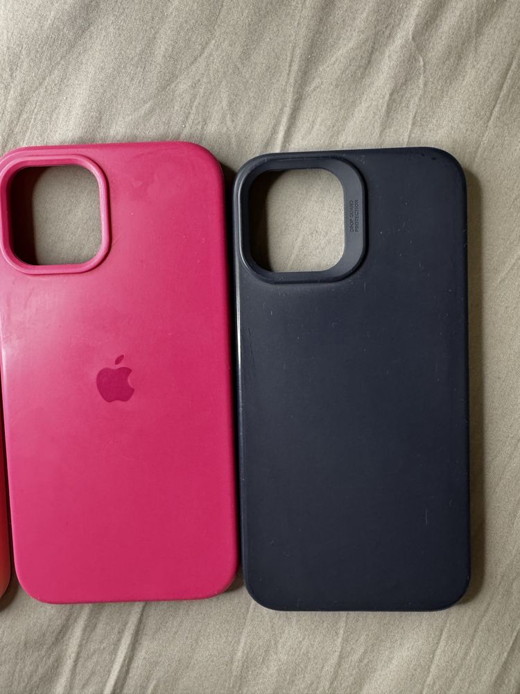 Чехлы на iphone 12 pro max