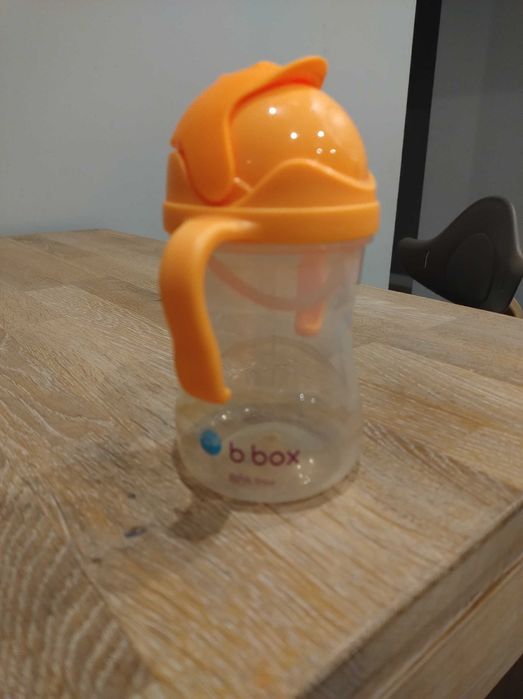 B.box bidon bez slomki oddam za darmo