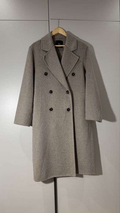 Пальто светло-серое Бренд Манго