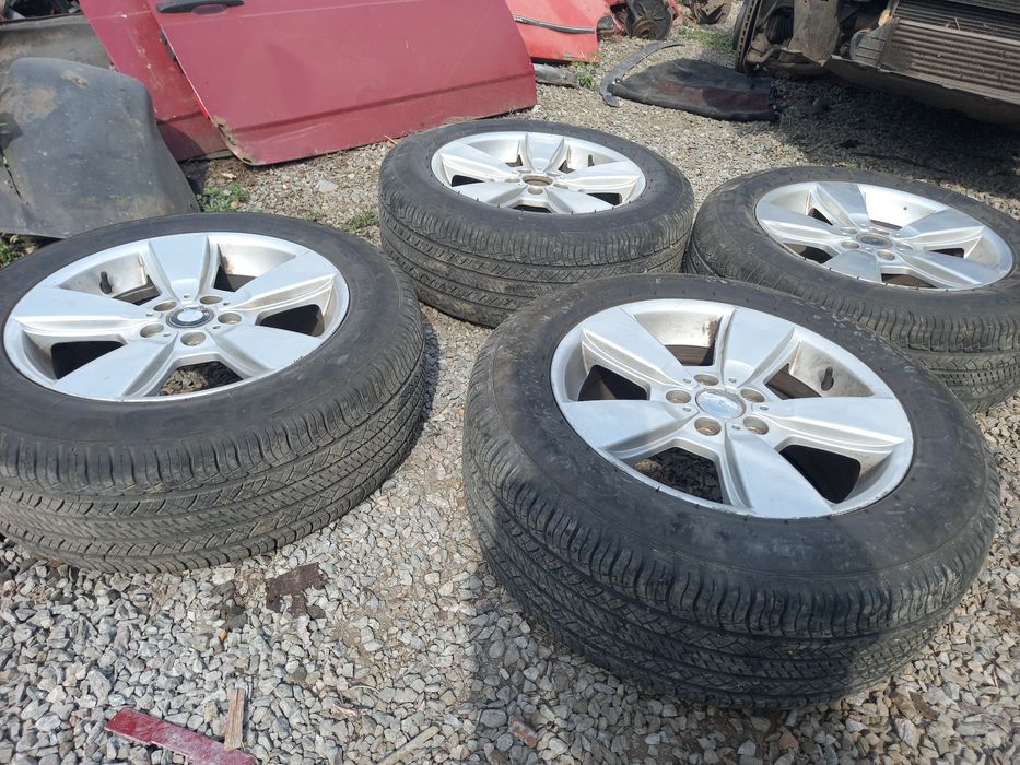 Диски r18 BMW с хорошей резиной