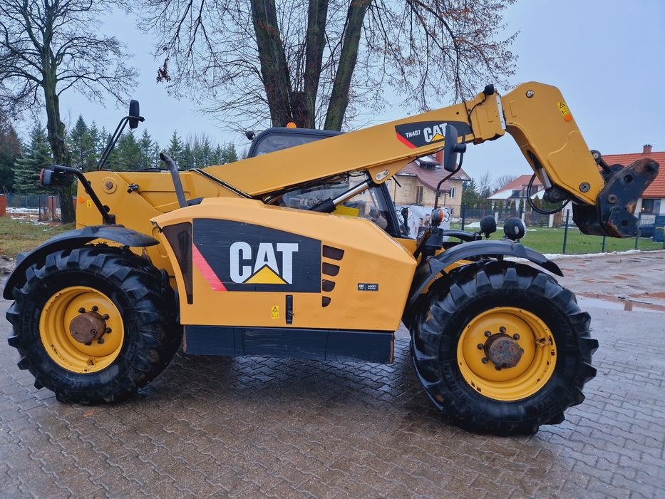 CAT TH 407 Caterpillar Perkins 2011r Bardzo dobry stan  Waga Michelin