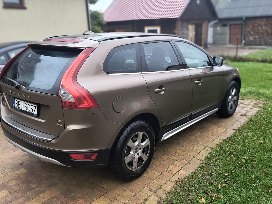 Volvo XC60 2,4 D5 automat