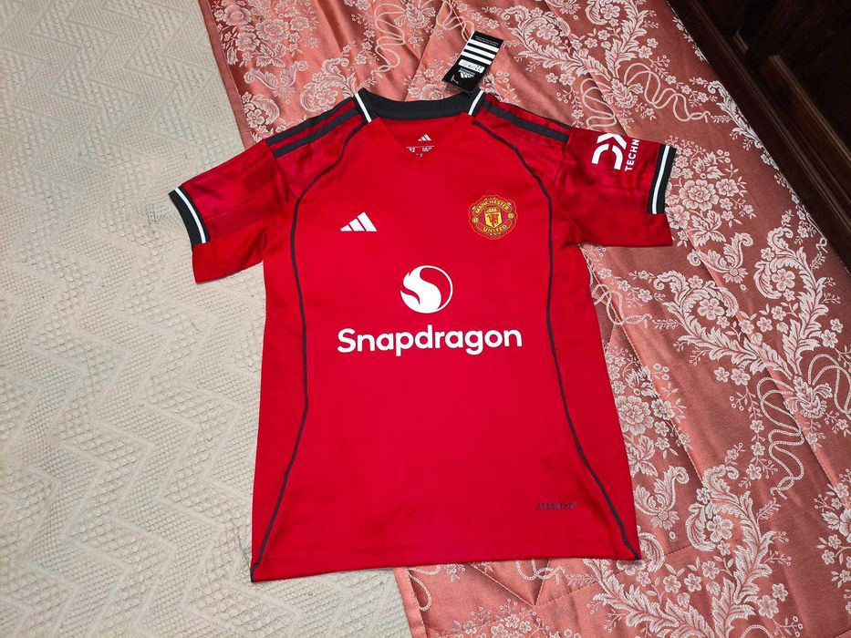 Camisola Criança Bruno Fernandes Equipamento Man. United | NOVO
