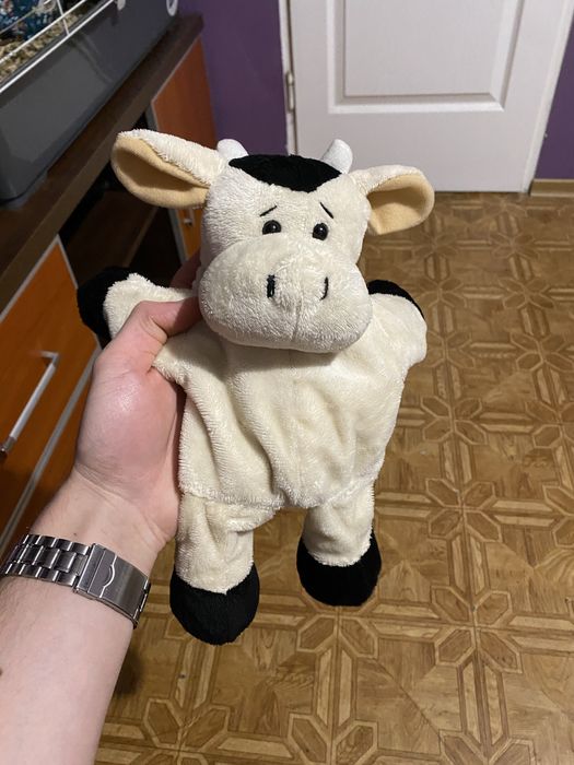 Zabawka pacynka pluszowa krowa