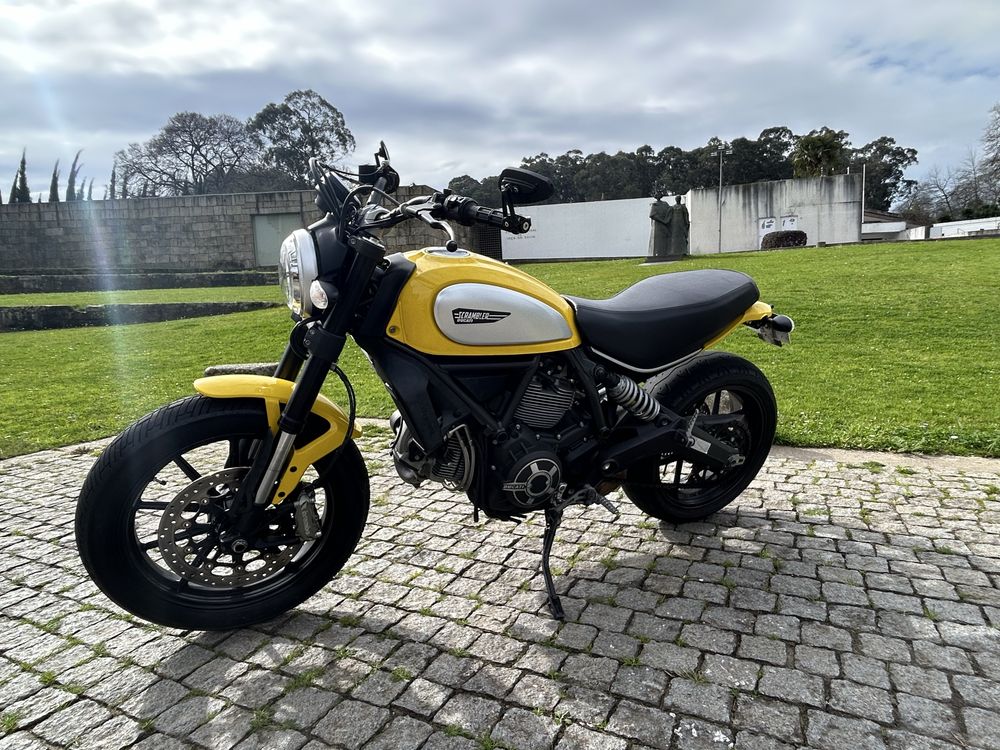 Ducati Scrambler 803cc ICON 2015