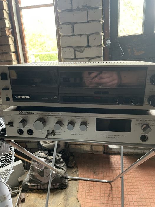 Підсилювач звуку Радіотехніка У101 та магнітофон касетний Маяк 240 з а