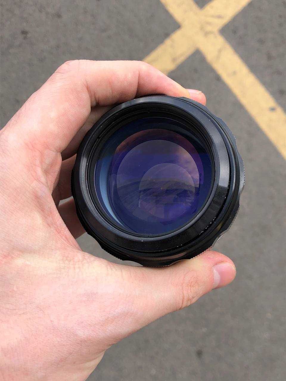 Обєктив Nikkor-H 85mm f1.8 Non-Ai Nippon Kogaku
