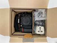 Nikon D7200 + Lente 18-55mm + Cartão 64GB – Excelente Estado
