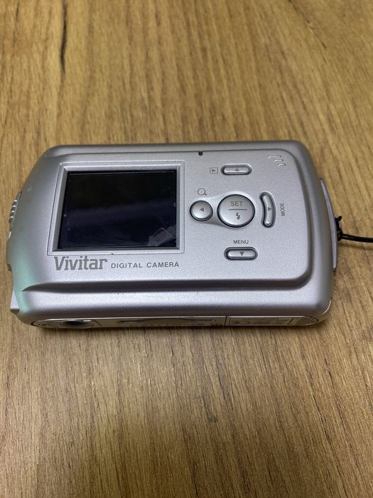 Vivitar Digital Camera фотоапарат цифровий