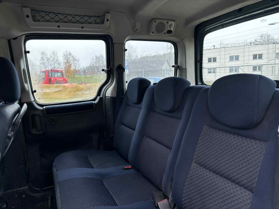 Citroen Berlingo Multispace 5 os 1.6 HDi LIFT 06r Bez Dwumasy(Partner)