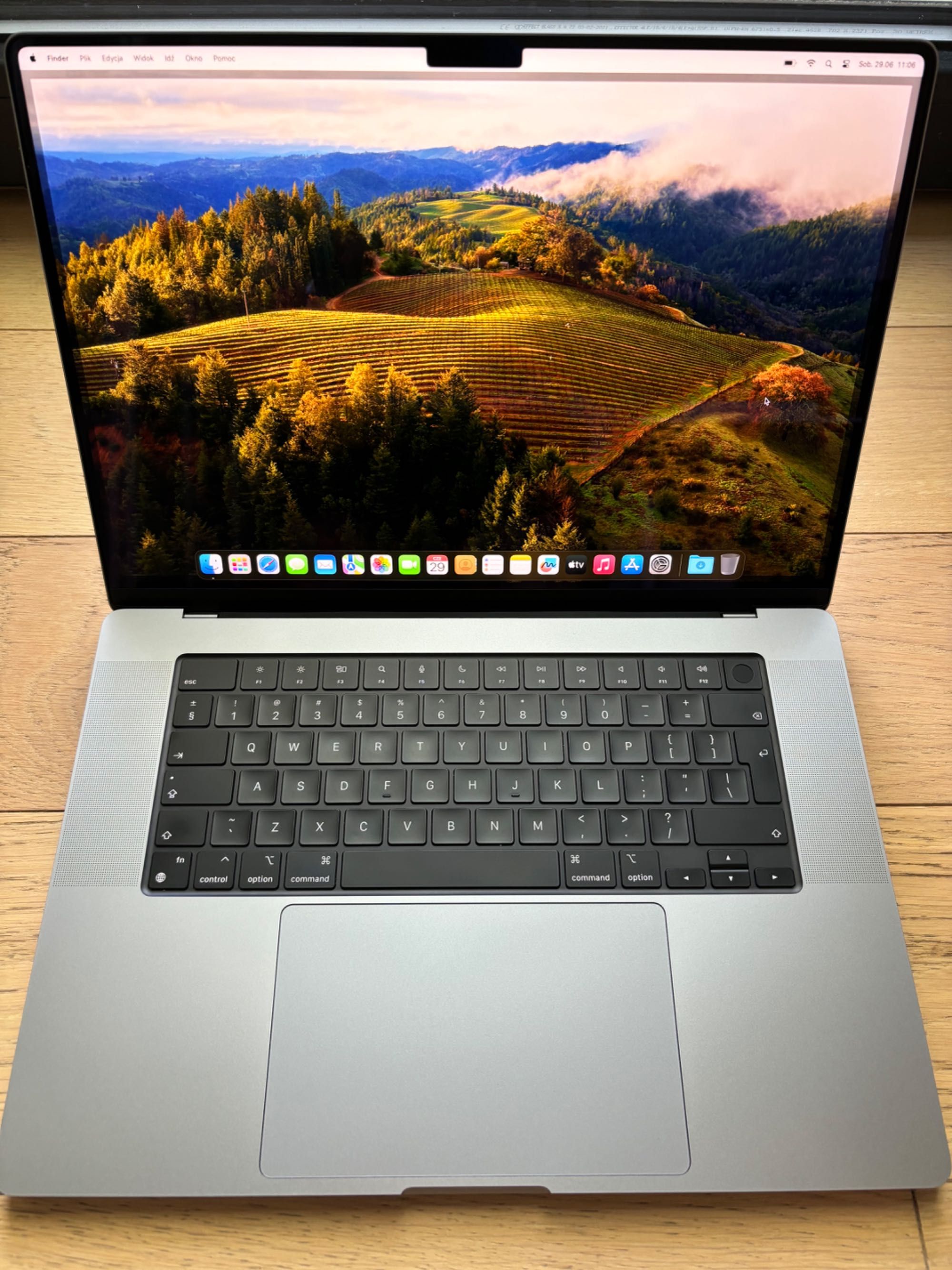 MacBook Pro 16" M1 Max 10 CPU 32 GPU 64 GB 2 TB - stan idealny, FV
