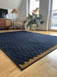 Dywan granatowy Ikea z krótkim włosem 170x240cm Novling