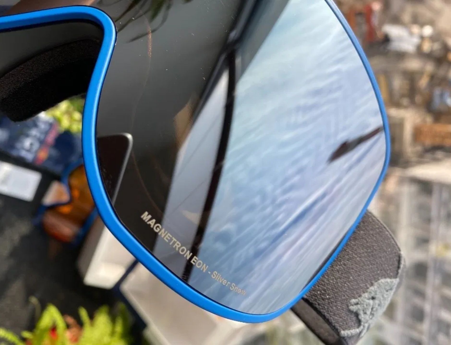 Nowe gogle Red Bull Spect Magnetron Eon 003 z 2 wymiennymi szybkami