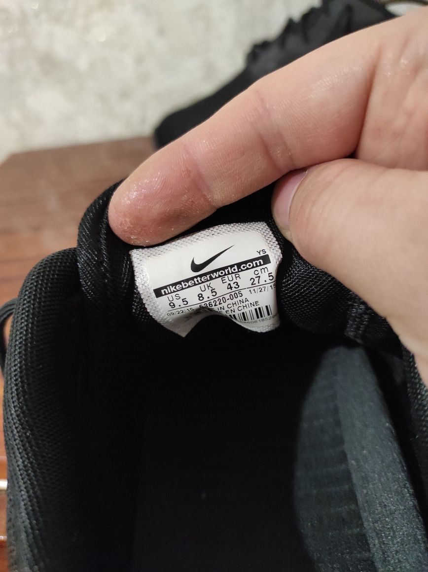 Кросівки Nike Roshe One 43