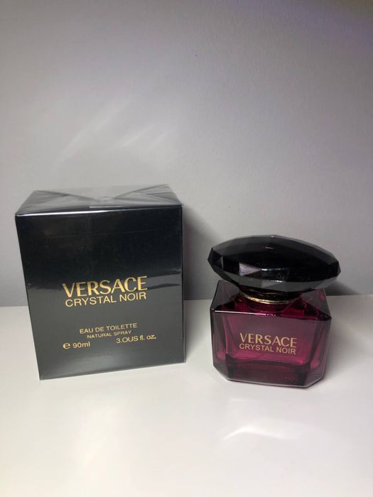 Жіночі духи Versace Crystal Noir. Женские парфюмы Кристал Ноир