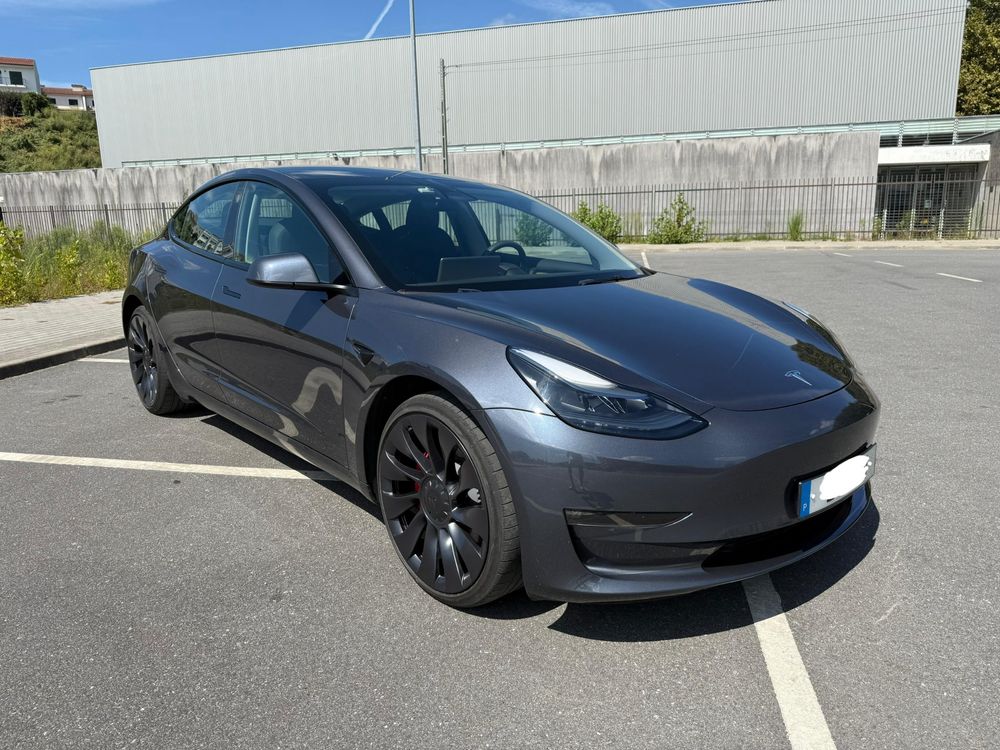 Tesla Model 3 Performance Dual Motor AWD