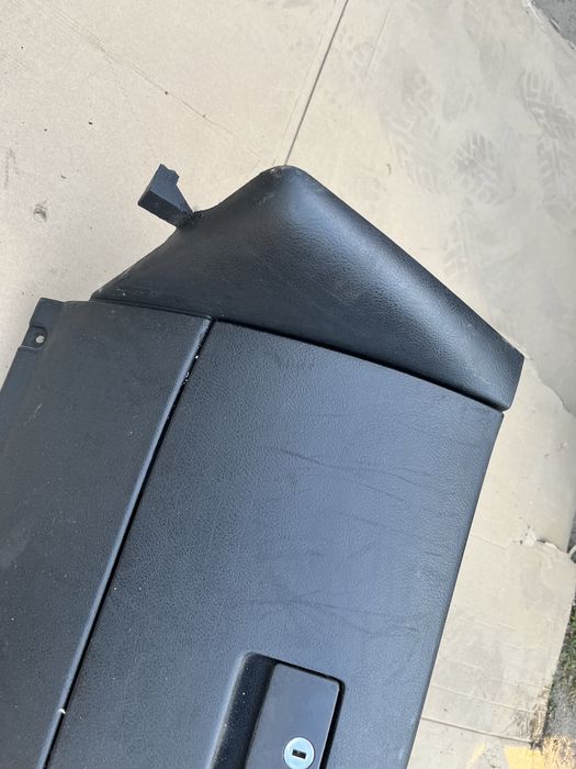 Schowek pasażera VW Golf IV, 4 , czarny sprawny