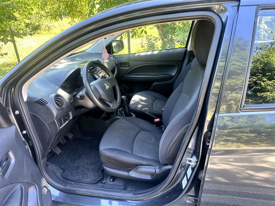 Wypożyczalnia  wynajem samochodów osobowych