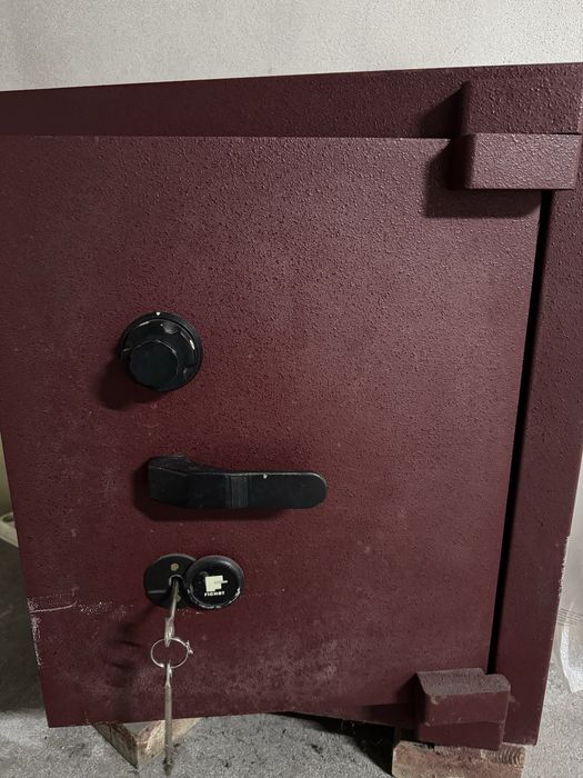 COFRE FICHET original