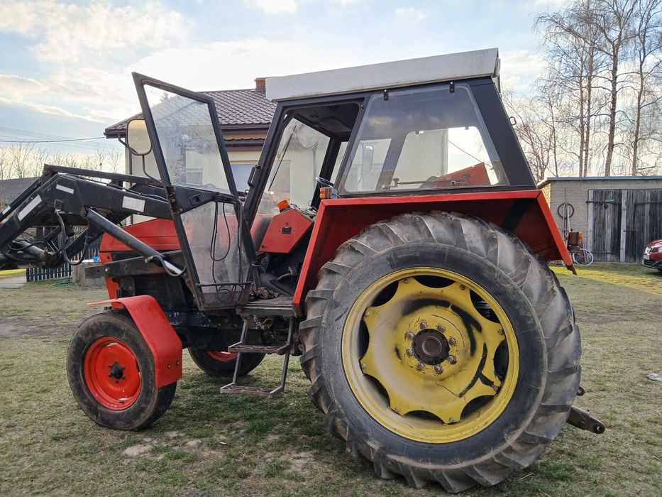 Ciągnik ZETOR 8011