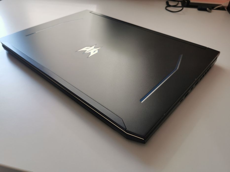 Laptop Gamingowy Acer Predator17 GTX 1650Ti i5 10Gen 16Ram 500GB 120HZ