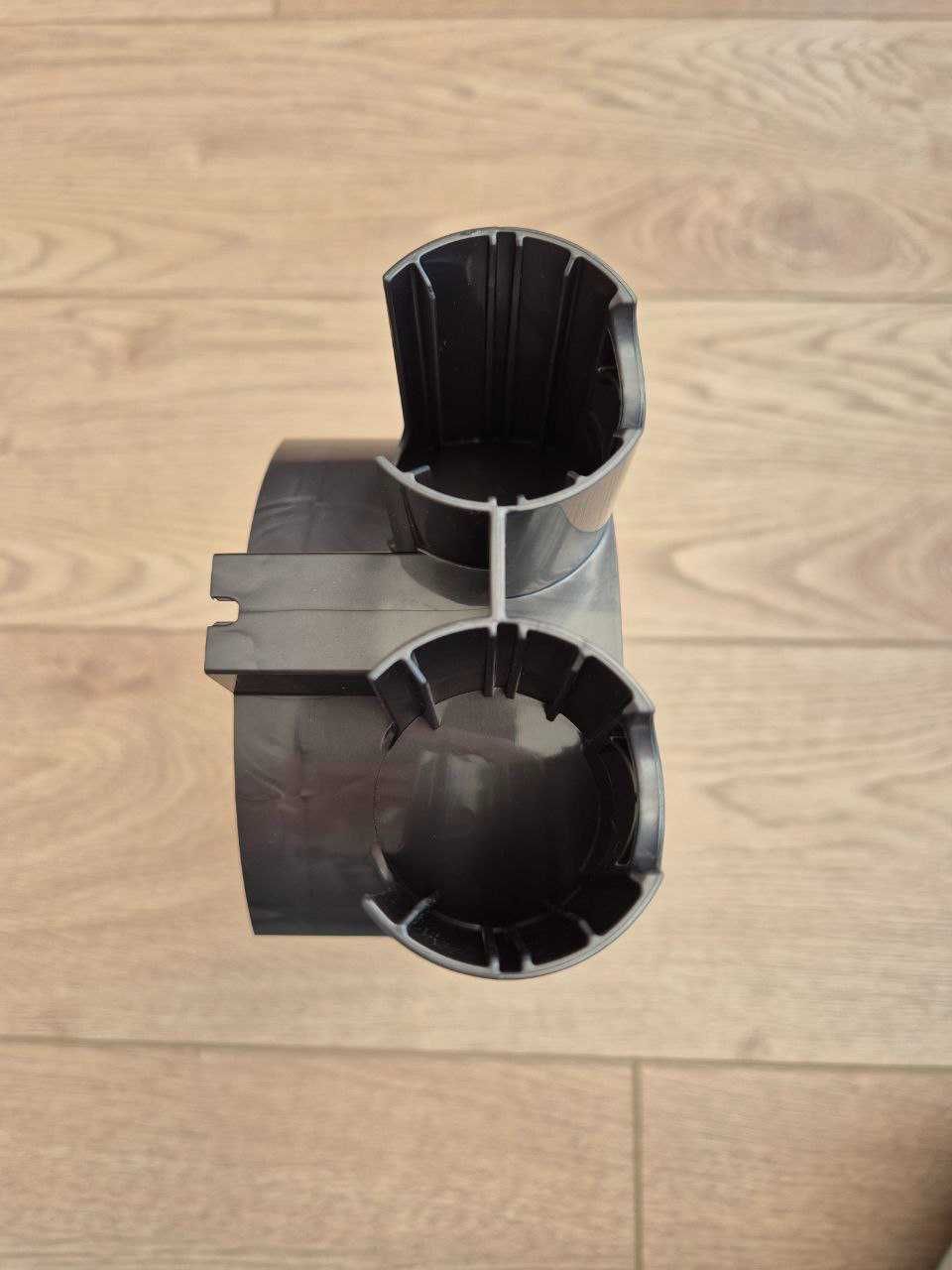 Вішак для Dyson V8